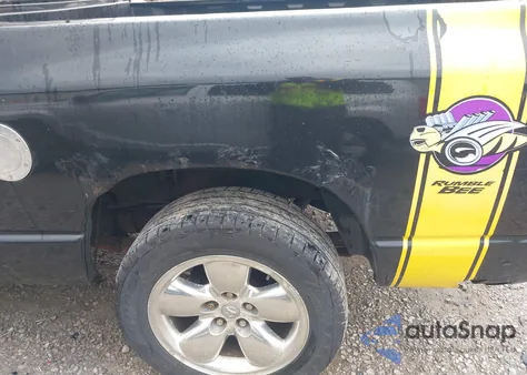 2003 Dodge Ram 1500 Slt/Laramie/St из США, поврежденный, VIN 1D7HA18D03S273953